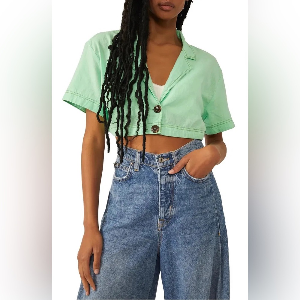 FREE PEOPLE NWT Honeydew Crop Top